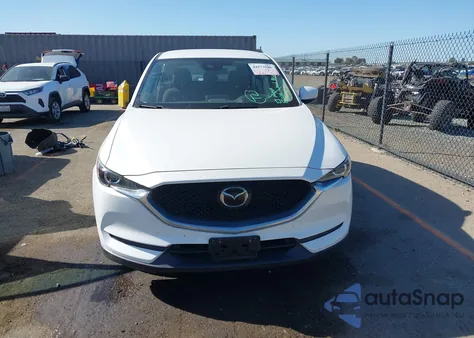 2018 Mazda Cx-5 Sport z USA, uszkodzony, nr VIN JM3KFABM8J1466470